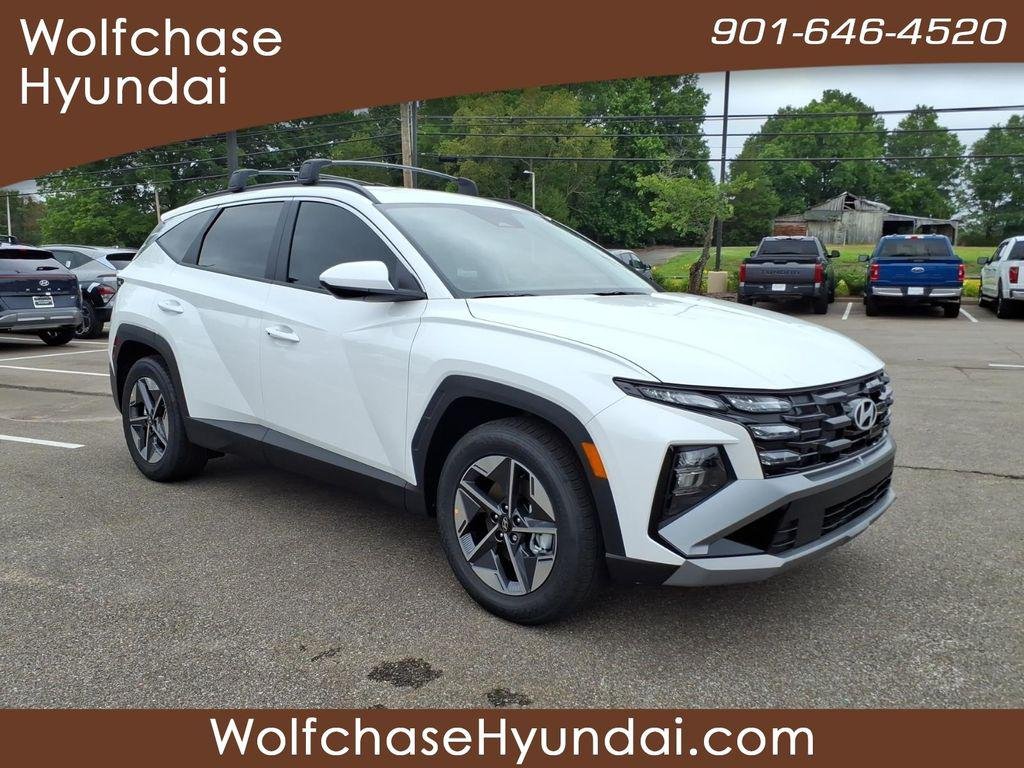 New 2026 White Hyundai SEL FWD image 7