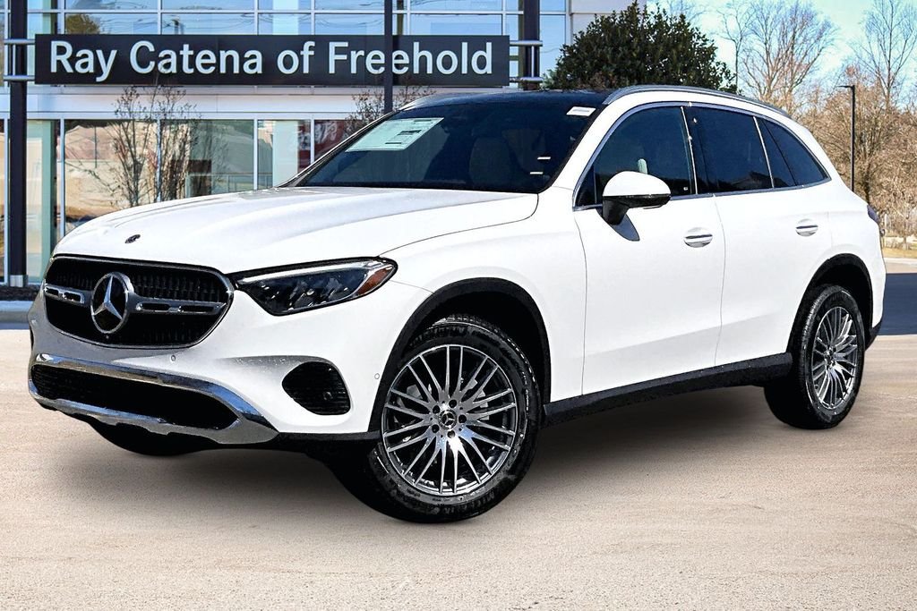 2026 Mercedes-Benz GLC GLC 300 4MATIC's photo
