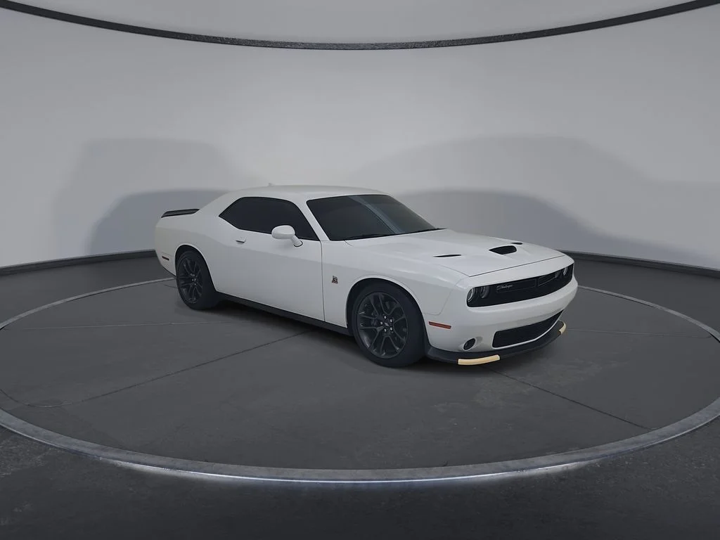 Used 2022 White Dodge R/T Scat Pack image 4