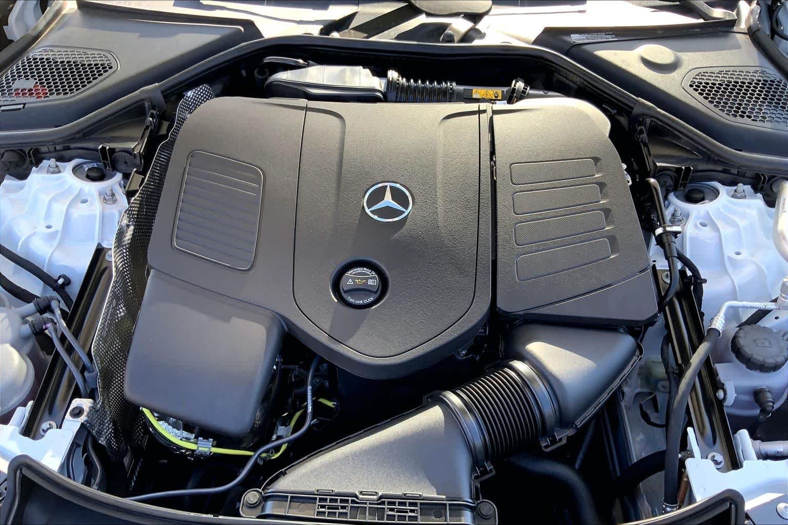 New 2026 Polar White Mercedes-Benz E 350 image 17