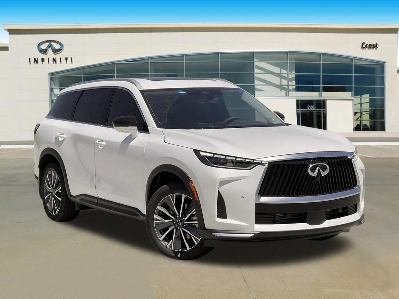 New 2027 RADIANT WHITE INFINITI Luxe FWD image 2