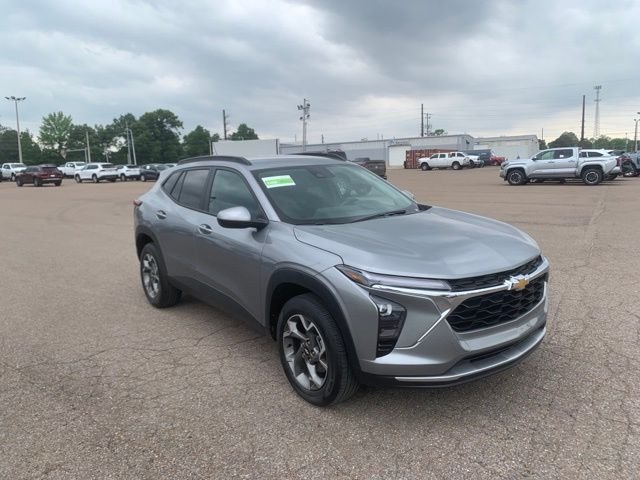 2025 Chevrolet Trax LT's photo