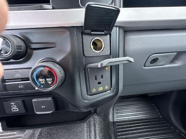 New 2026 Oxford White Ford F-350® XL image 34