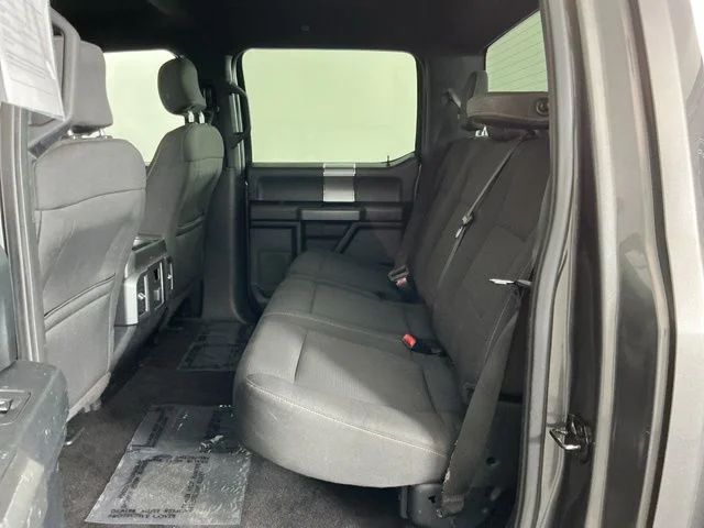Used 2016 Gray Ford  image 24