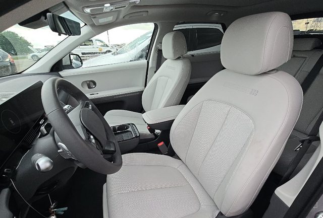 Used 2026 Gray Hyundai Limited image 5