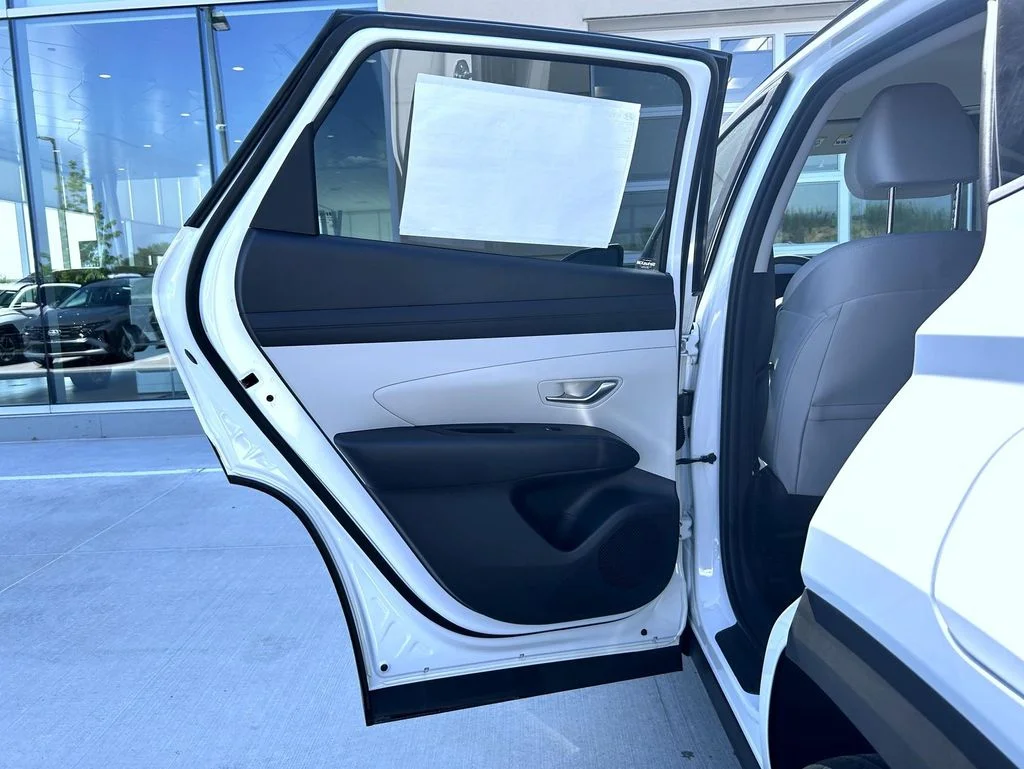 New 2026 White Hyundai SEL image 20