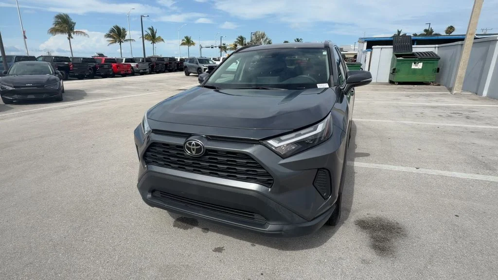 Used 2023 Gray Toyota XLE image 3
