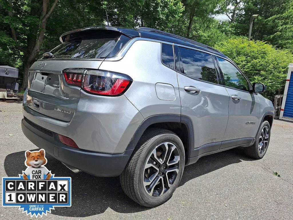 Certified Used 2022 Silver Jeep Limited image 5