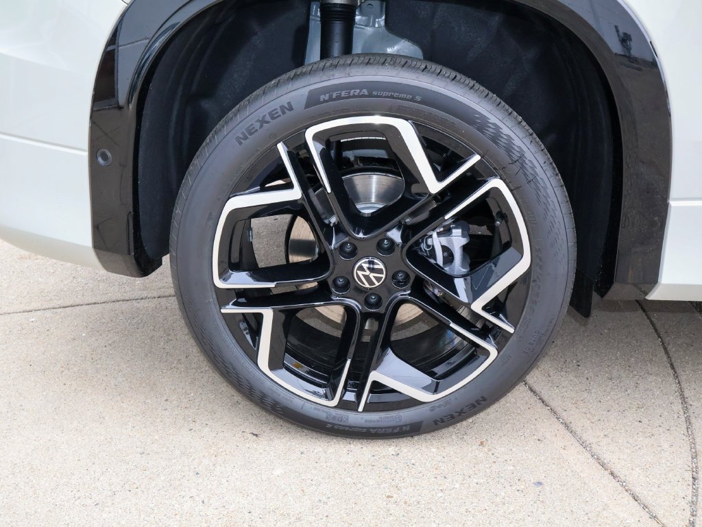 New 2027 Beige Volkswagen SEL R-Line Turbo image 9