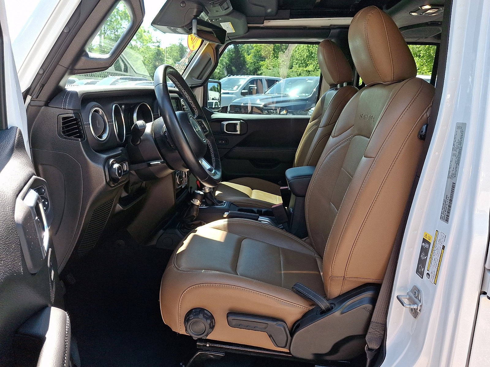 Certified Used 2023 Bright White Clearcoat Jeep Sahara image 14