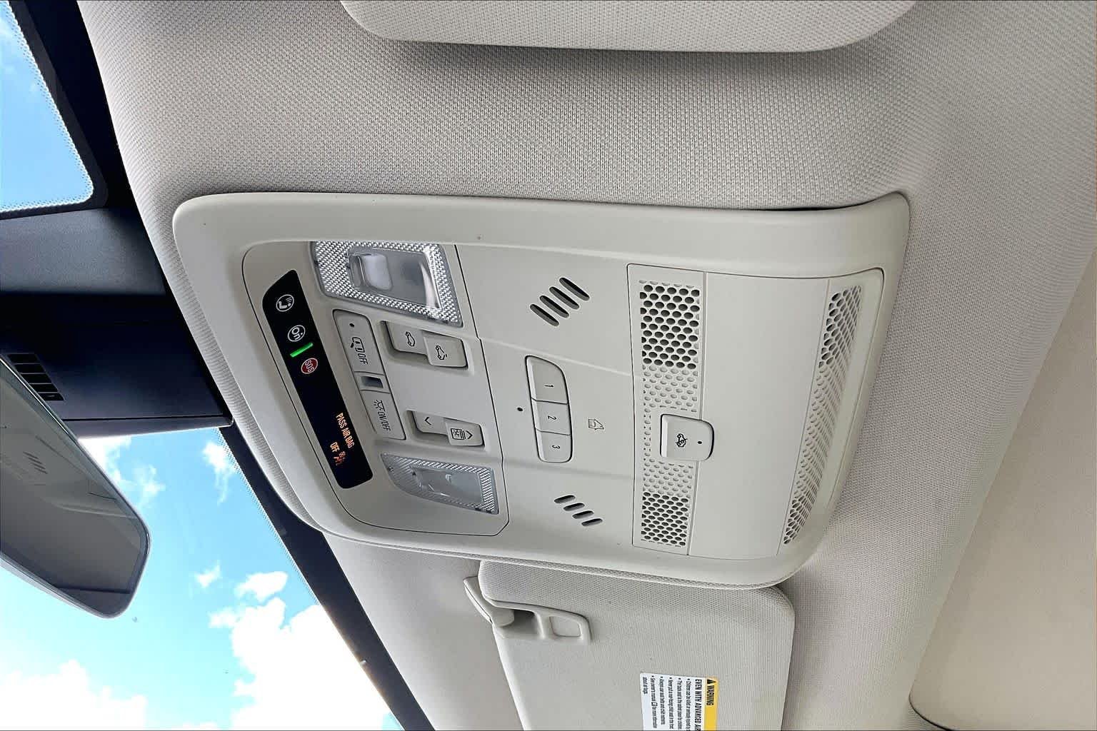 Used 2020 Crystal White Tricoat Cadillac Premium Luxury FWD image 32