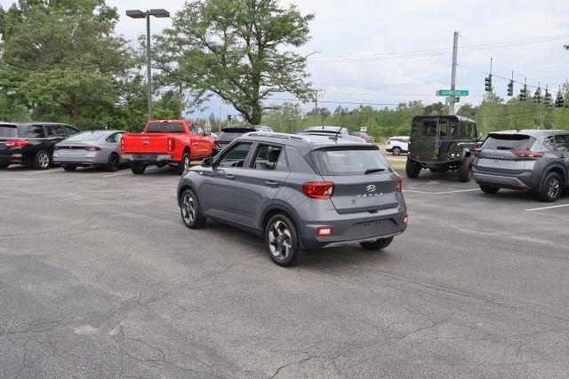 Certified Used 2023 Gray Hyundai SEL image 5