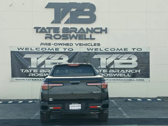 Used 2024 Black Hyundai NIGHT image 9
