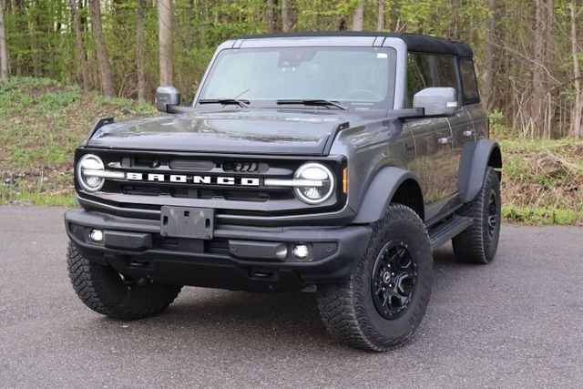 2023 Ford Bronco Outer Banks 4x4's photo