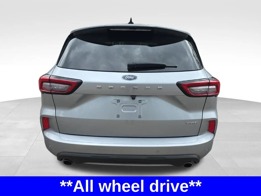 Certified Used 2024 Silver Metallic Ford ST-Line image 8