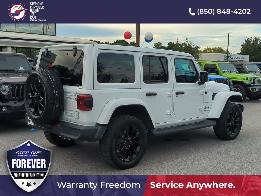 Used 2022 White Jeep Unlimited Sahara 4xe image 6