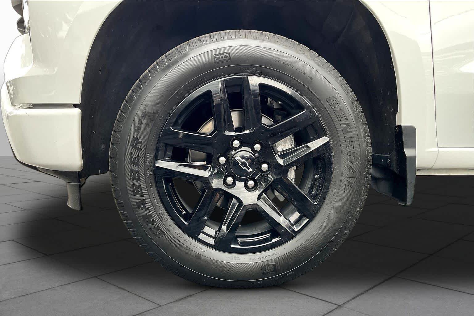 2023 Chevrolet Silverado 1500 Custom - Photo 10