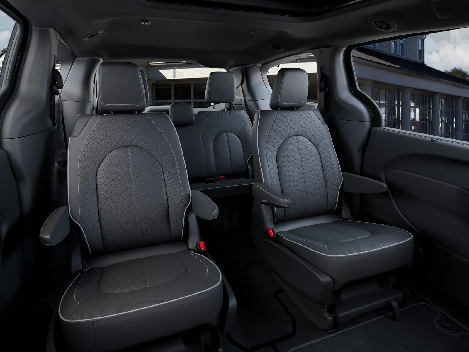 New 2026 Diamond Black Crystal Pearl-Coat Exterior Paint Chrysler Limited AWD image 41