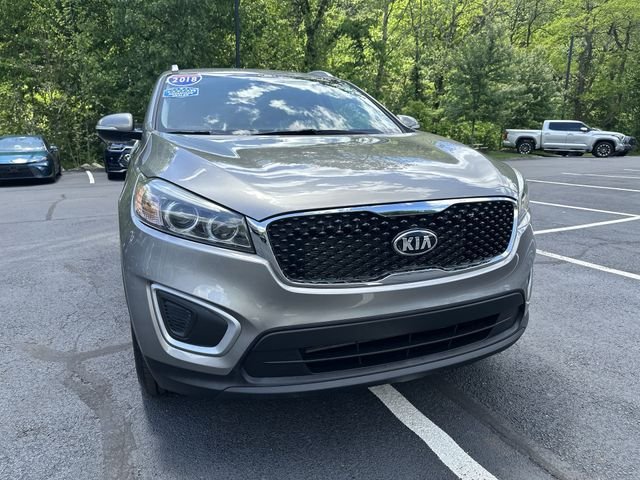 Used 2018 Silver Kia LX image 12