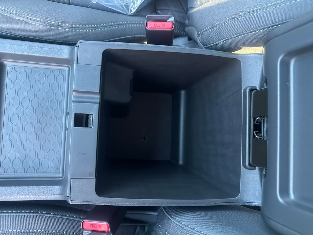 New 2026 Nissan Frontier SV 4D Crew Cab