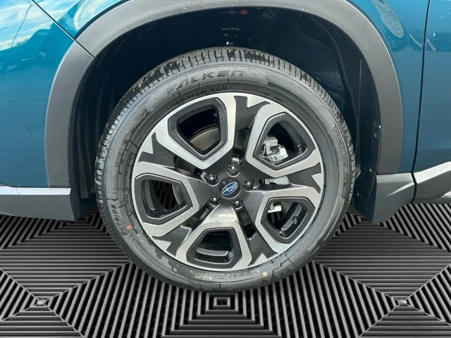New 2027 DEEPWATER BLUE PEARL Subaru Limited 7-Passenger image 14