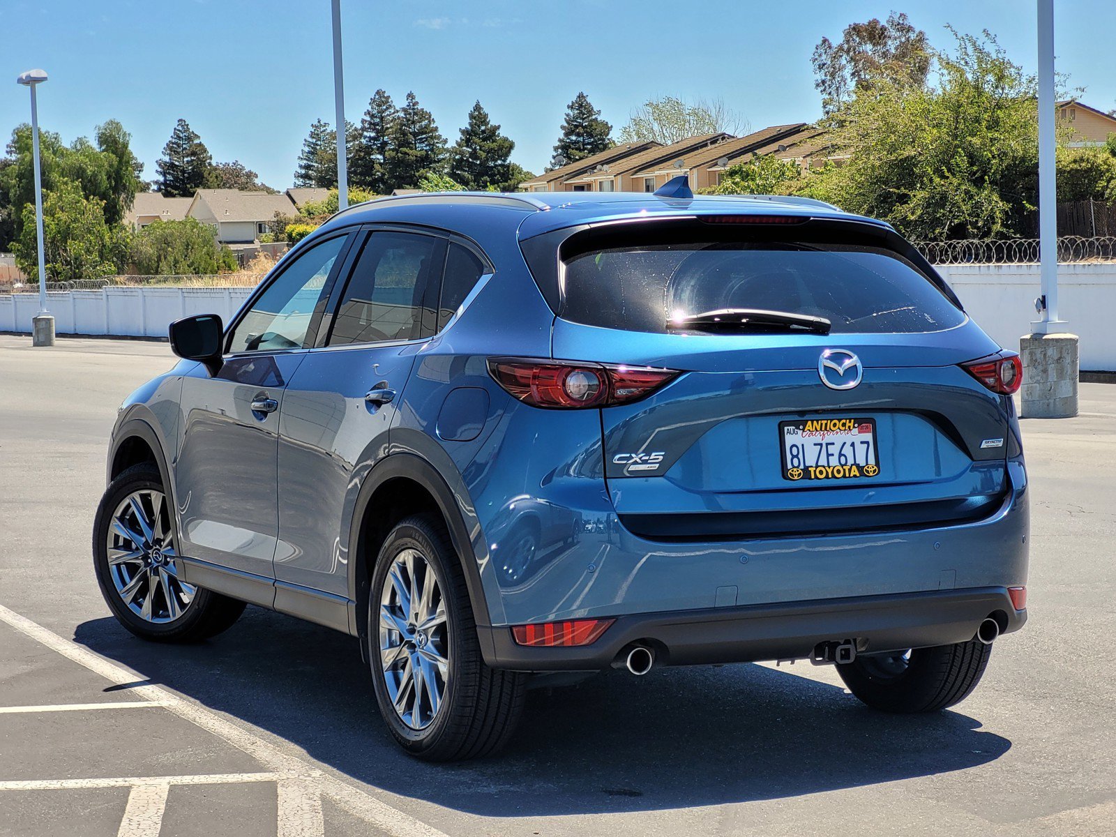 Used 2019 Eternal Blue Mica Mazda Signature image 6