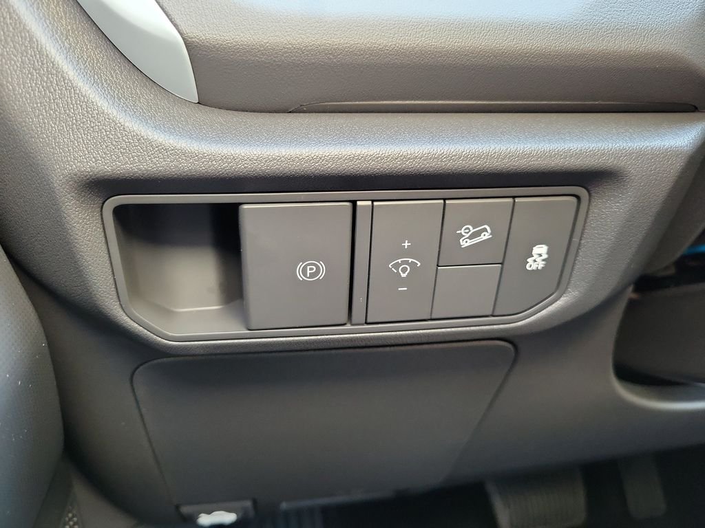 New 2027 Interstellar Gray Kia S image 24