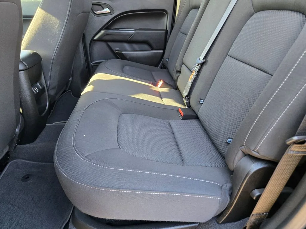 Used 2022 Black Chevrolet LT image 11
