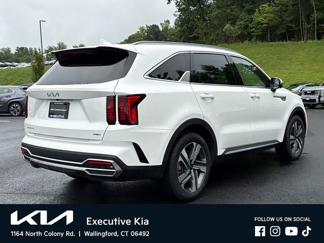 Used 2023 White Kia EX image 4