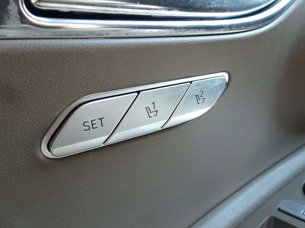 Used 2023 Blue Genesis 2.5T Prestige image 22