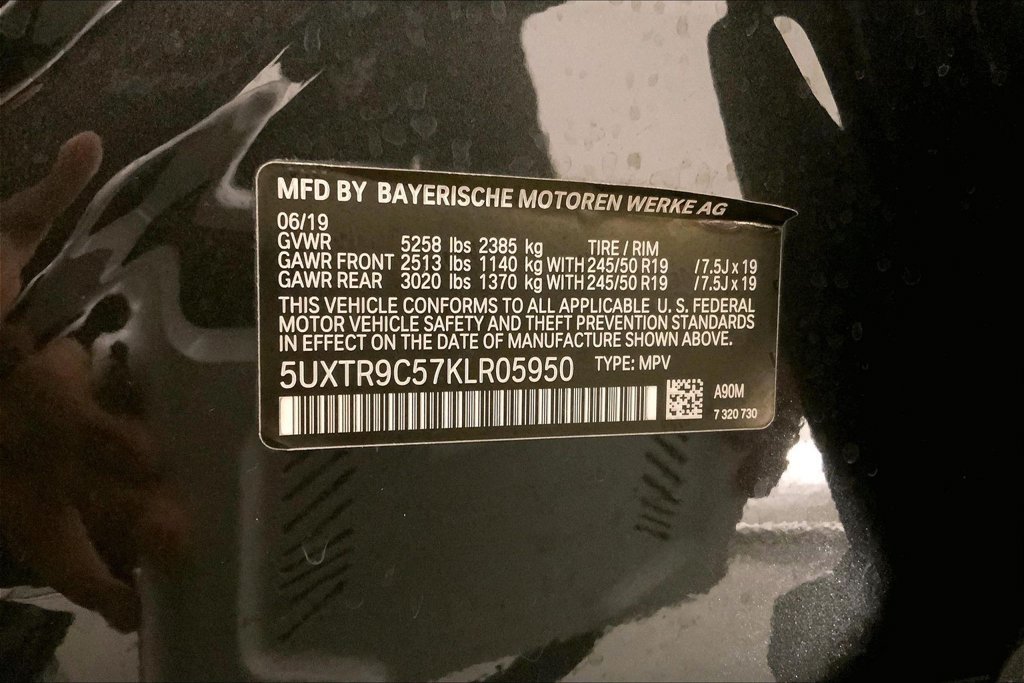 Used 2019 Dark Graphite Metallic BMW  image 32