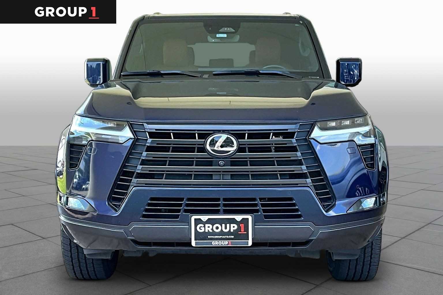 Used 2024 Nightfall Mica Lexus Premium+ image 4