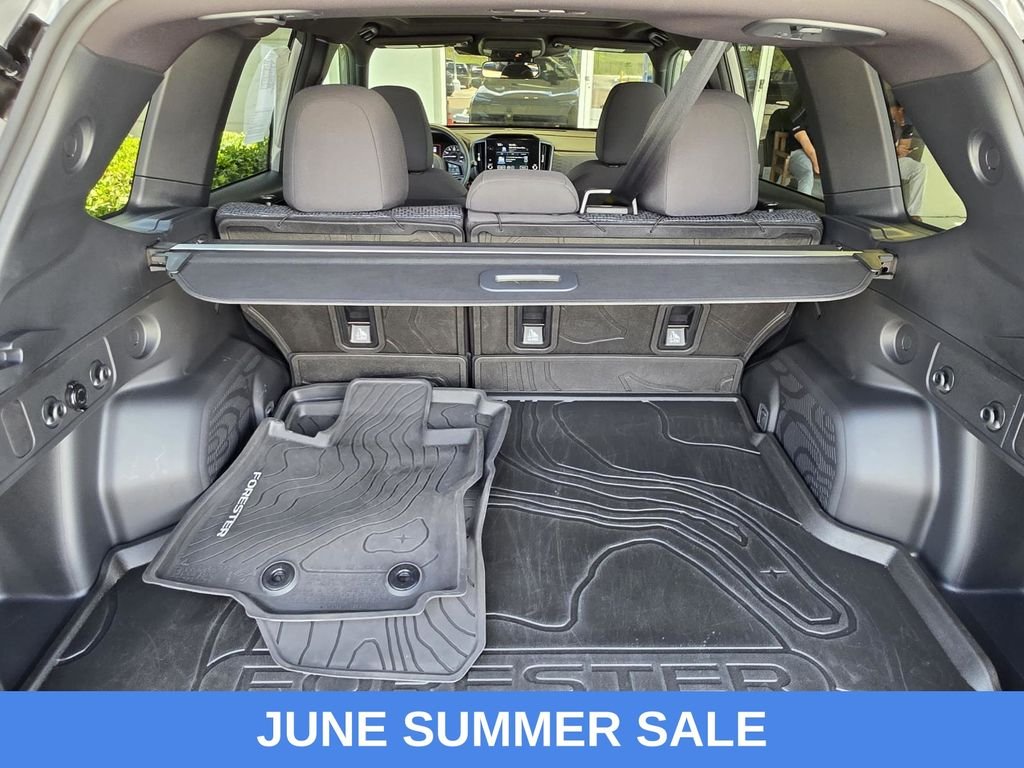 Used 2025 Beige Subaru Premium image 14