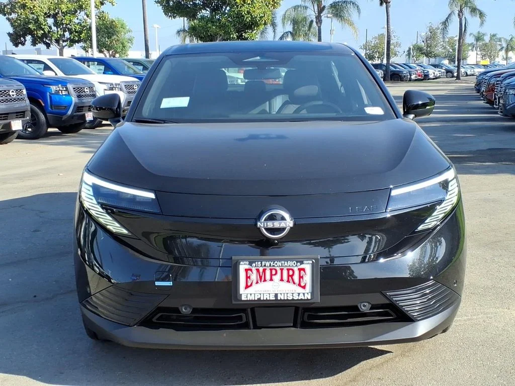 New 2026 Black Diamond Pearl Nissan SV+ image 2