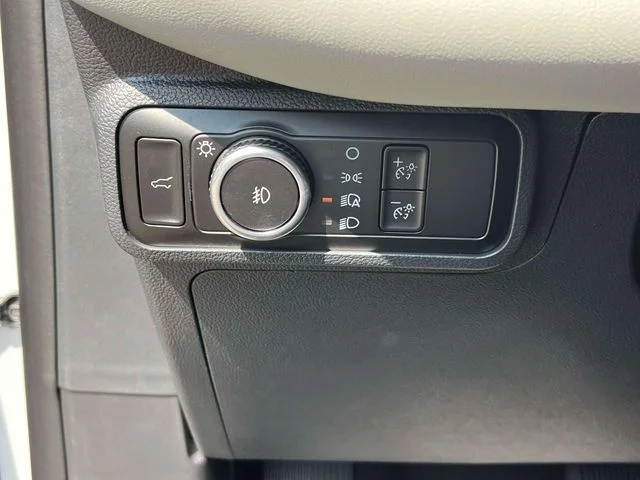 New 2027 Avalanche Gray Ford Active image 26