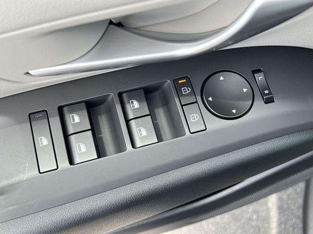 New 2026 Black Hyundai SEL FWD image 25