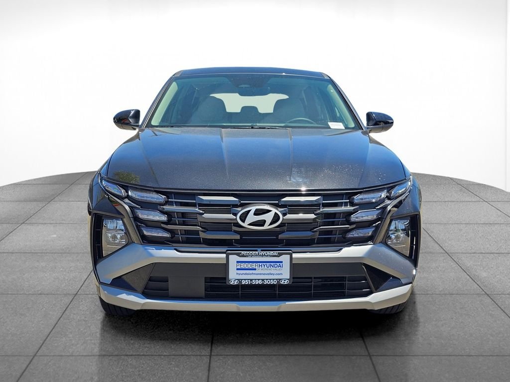 New 2026 Black Hyundai SE image 2