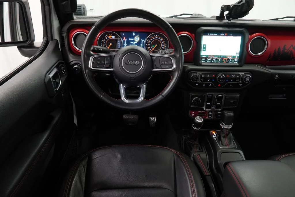 Used 2023 White Jeep Rubicon image 26