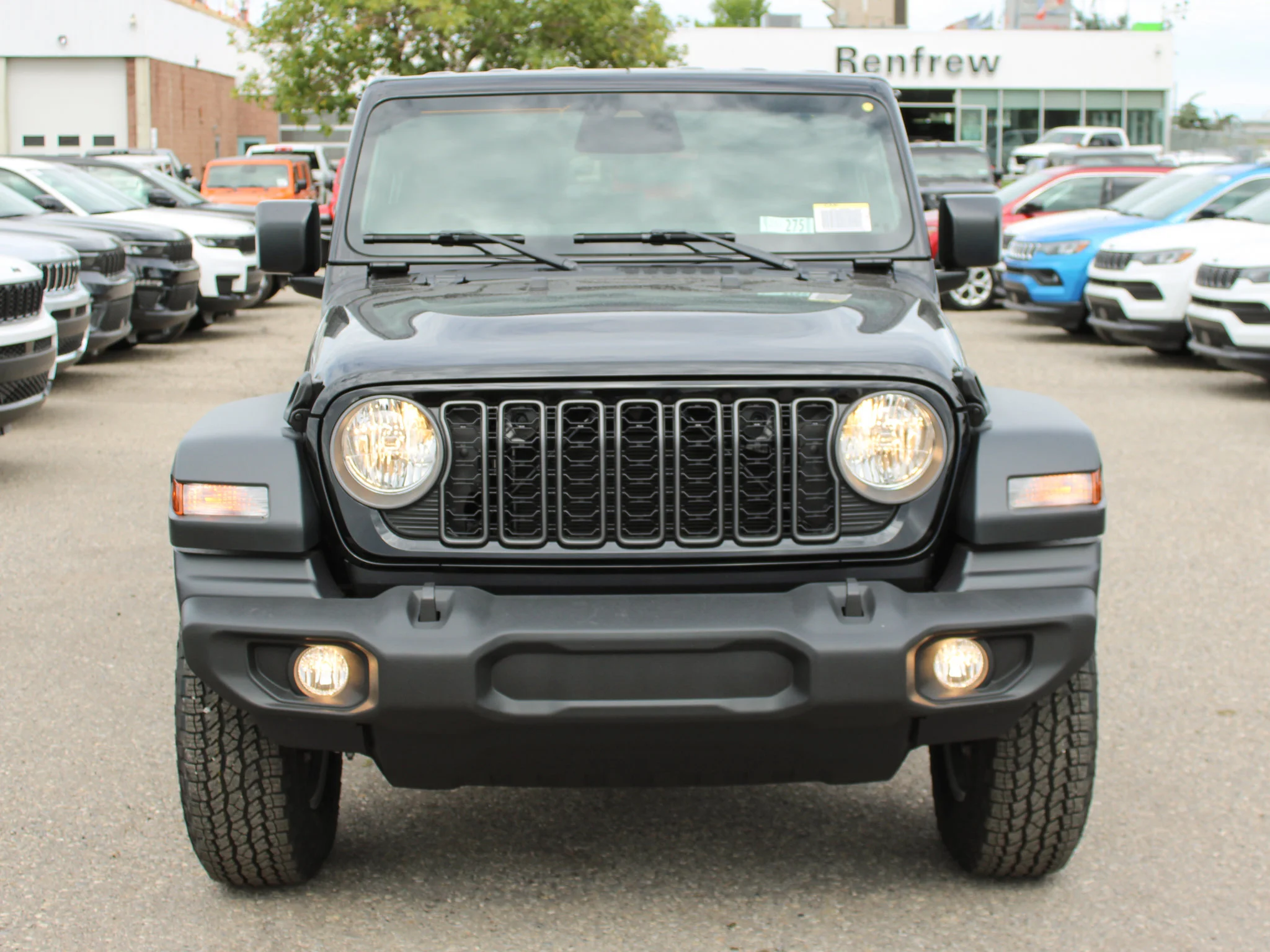 Used 2025 Black Jeep Sport S* 4 Door 4x4, Remote Start, Safety Group, Alpine Audio image 6
