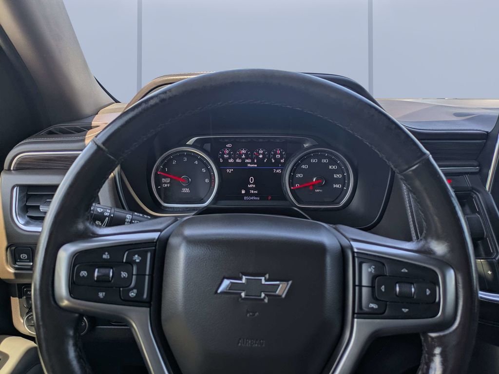Used 2021 White Chevrolet Z71 image 28