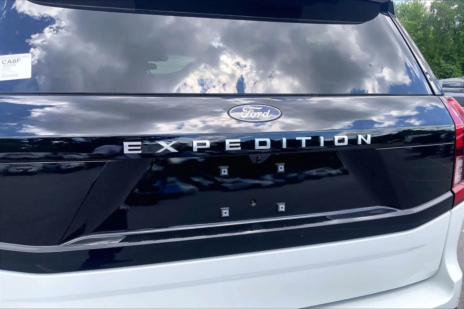 New 2026 Star White Metallic Tri-Coat Ford Active image 6