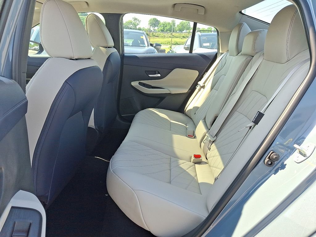 New 2026 Atlantic Gray Metallic Nissan SL image 6