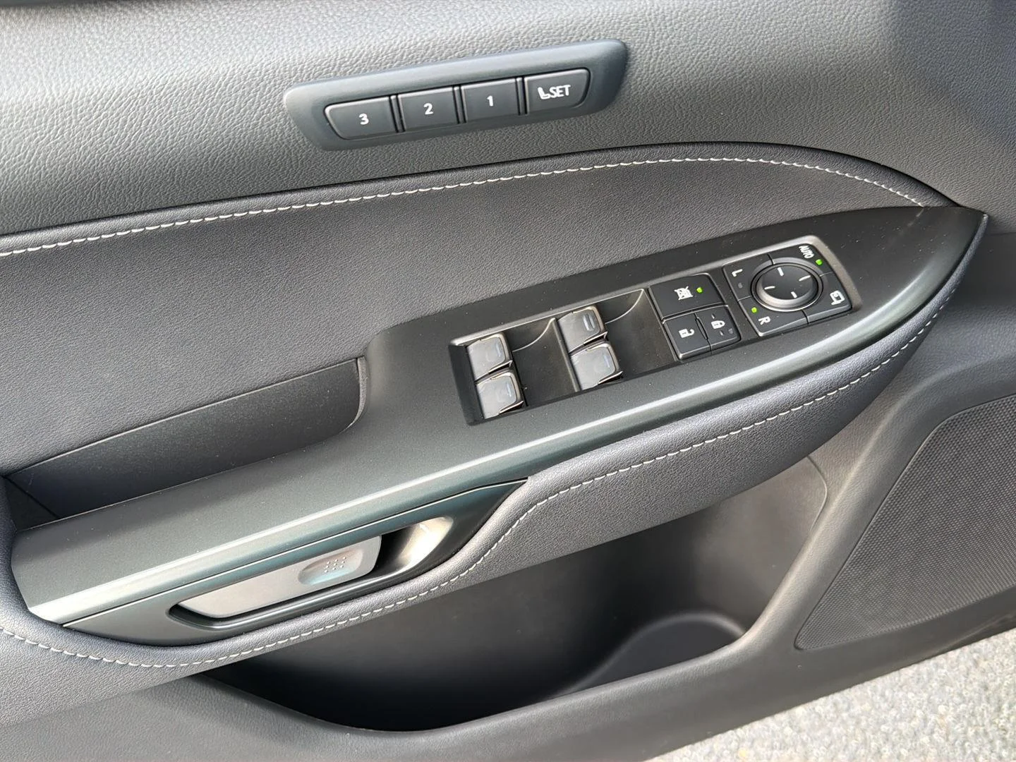 New 2026 Cloudburst Gray Lexus NX 350 Premium image 31