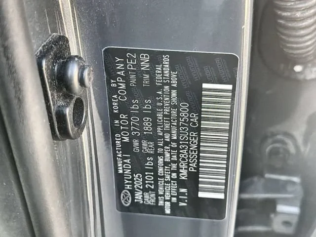 2025 Hyundai Venue SEL - Photo 32