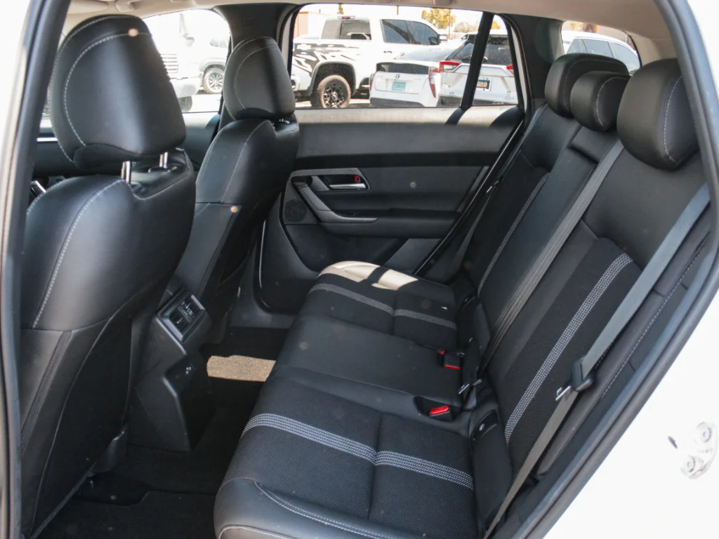 Used 2026 Wind Chill Pearl Mazda Premium image 25