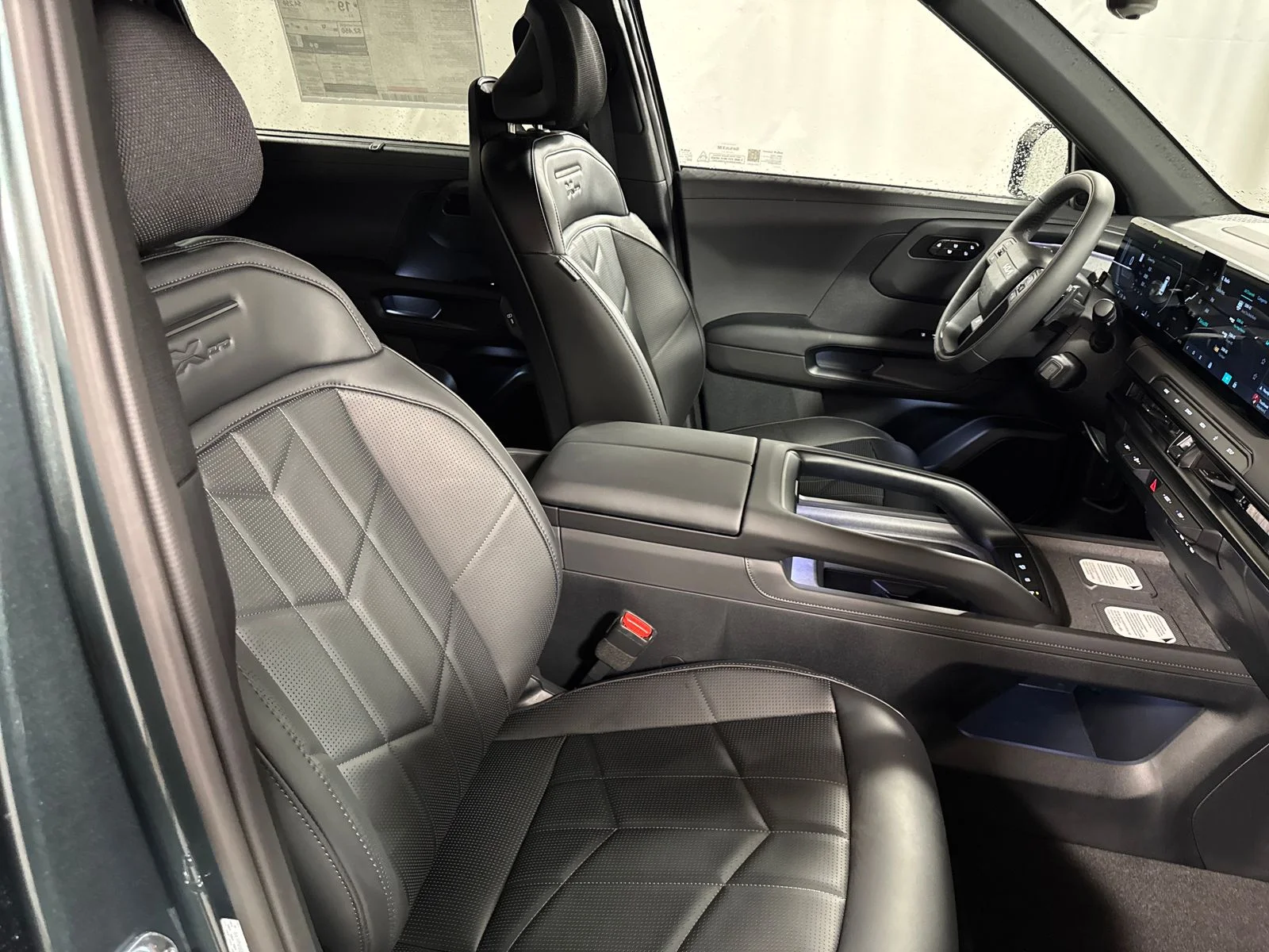 New 2027 Black Jade Green Kia X-Pro SX image 25