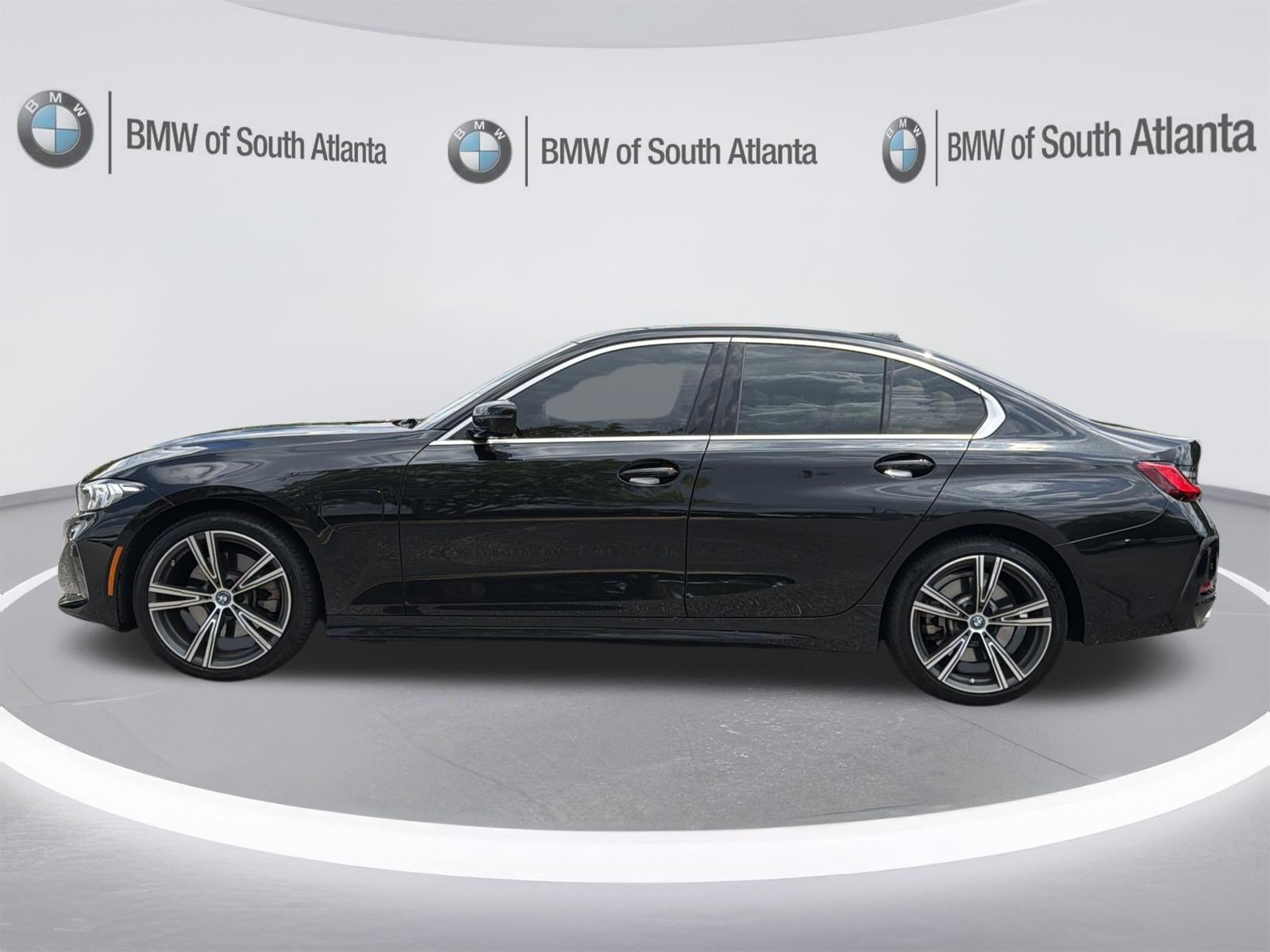 Used 2024 Black Sapphire Metallic BMW 330e image 24
