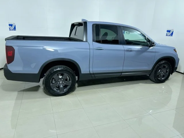 New 2026 SONIC GRAY Honda TrailSport image 8