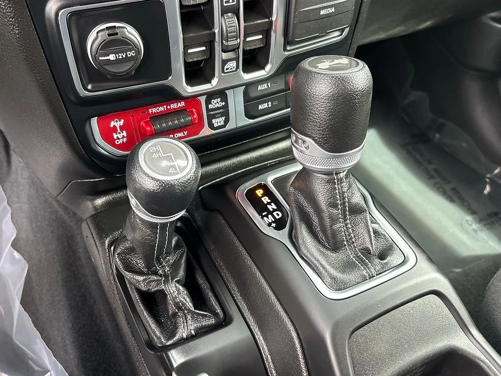Used 2024 Black Jeep Rubicon image 21