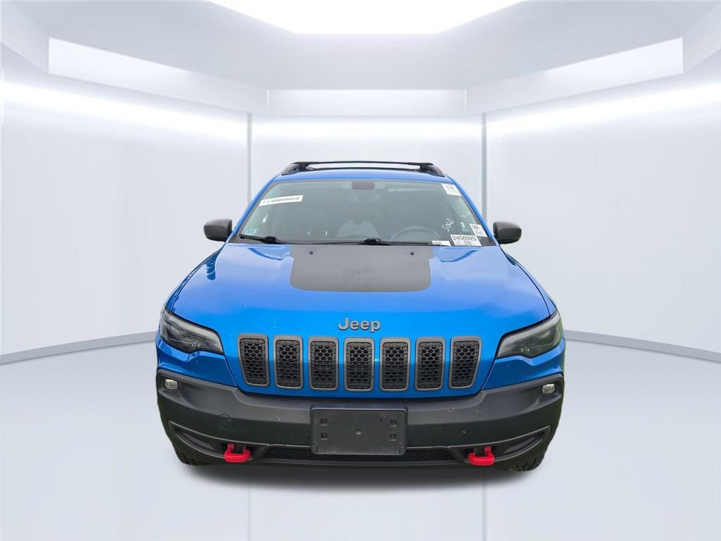 Used 2020 Blue Jeep Trailhawk image 4